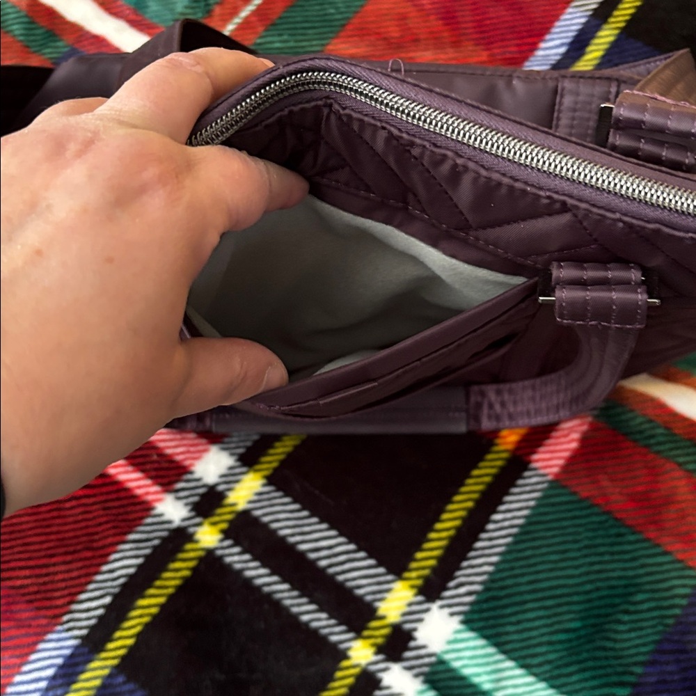 LUG - Catamaran Tote with Anchor Pouch - Picture 5 of 16